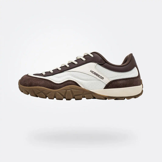 Hollow - Wide Toe Sneakers